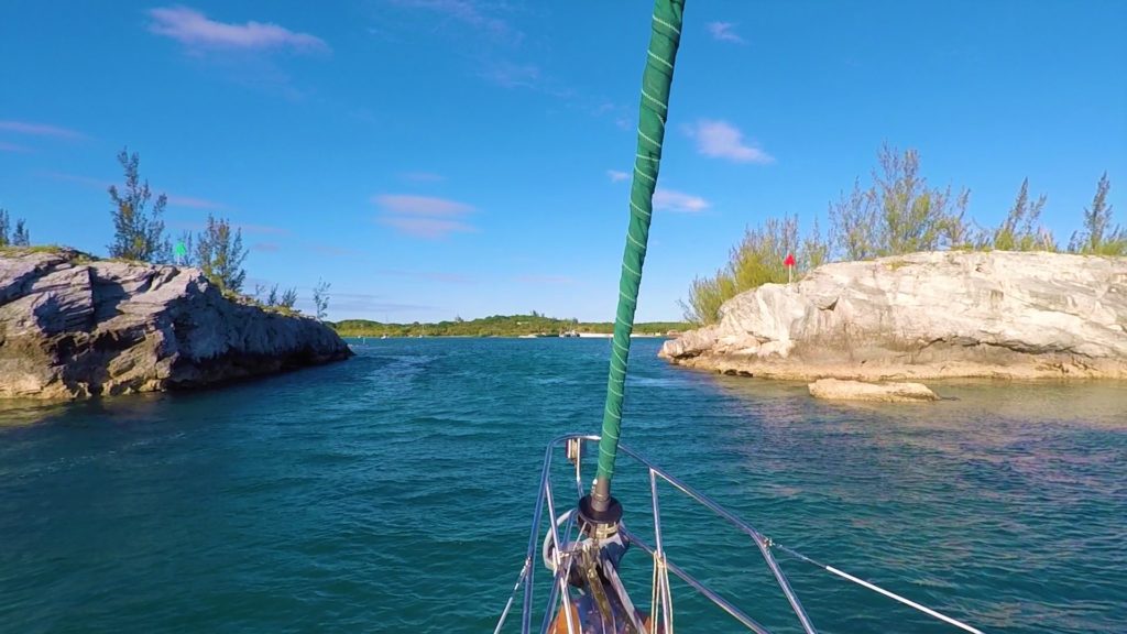 Hatchet Bay – ELEUTHERA – Emmette’s Island Tour | Boat Monkey Adventures